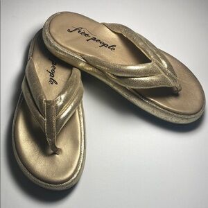 Free People Metallic Gold Platform Flip Flops. Worn once.